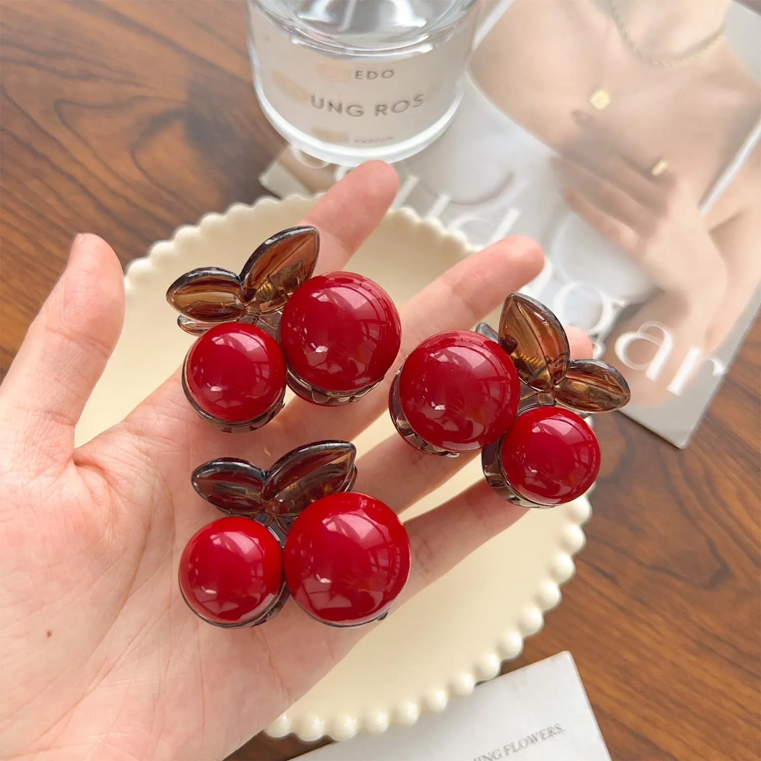 Cherry Red Bow Velvet Texture Elegant Hair Clip Fashionable Versatile Edge Hairpin Sweet Cool Headwear Girl Hair Accessories