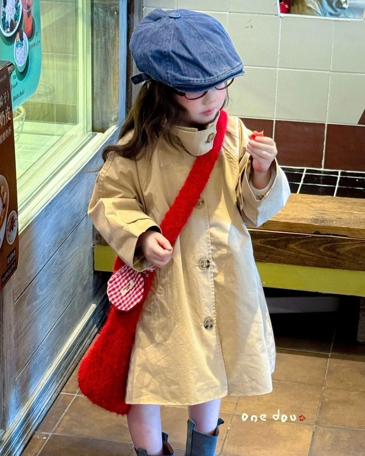 

Spring and Autumn Girls' Trench Coat Korean Loose Edition Casual Cotton Medium to Long Children's Windbreaker Coat