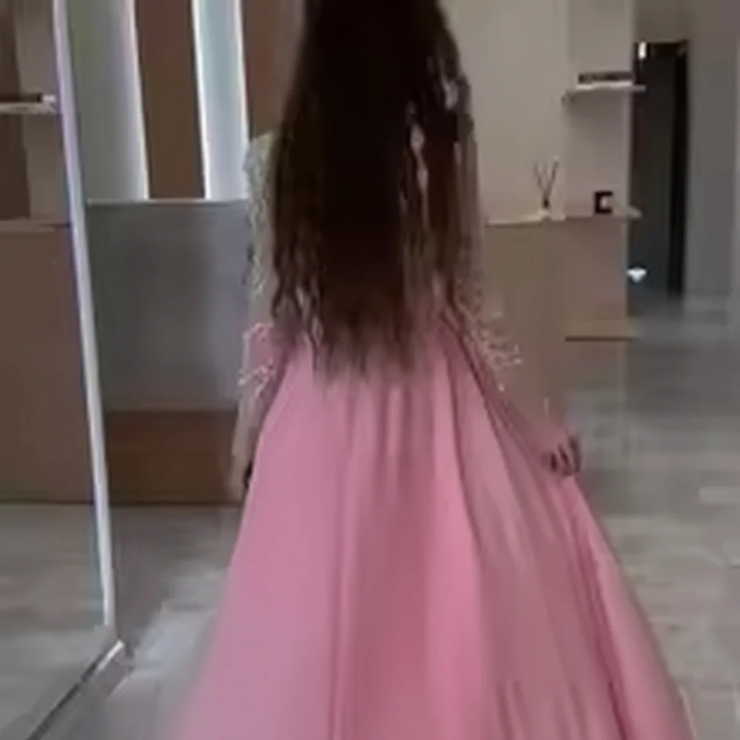 Gaun Prom Kustom Gaun Wanita Formal Kerah Persegi Kolom Panjang Lantai Rok Shirred Draped Manik-manik Mutiara Dipesan Lebih Dahulu