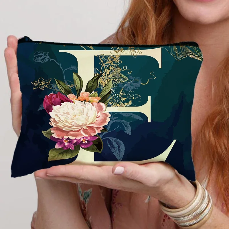 Elegant Letters Makeup Bag Bridesmaid Cosmetic Bags Pouch Gifts for Her Custom Initial Make-up Toiletry Bag Bridesmaid Proposal