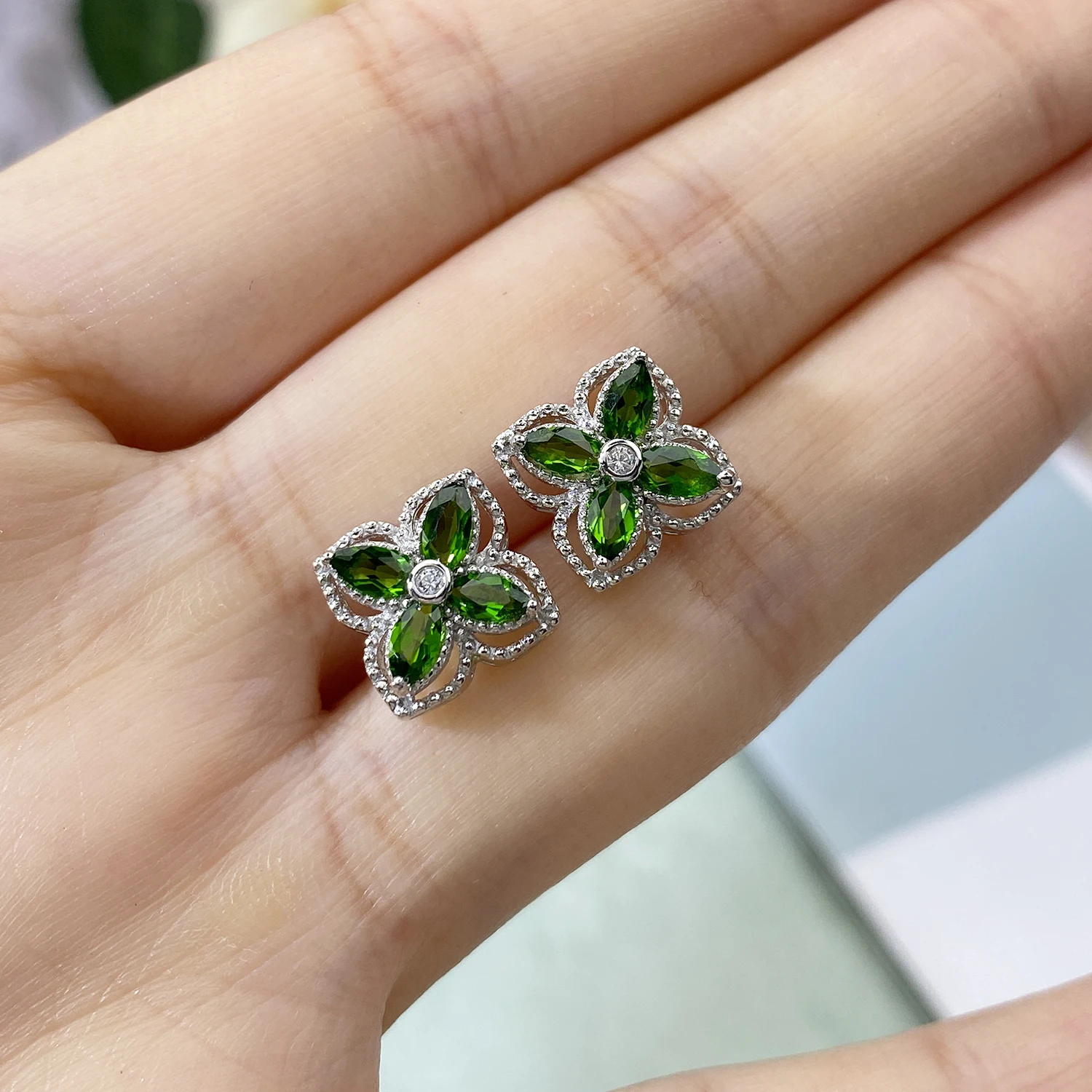 YBO Trendy Mini Gemstone Stud Earrings Natural Mariquesa Diopside Four Leaf Clover Flower Earrings Real 925 Silver Jewelry Gifts