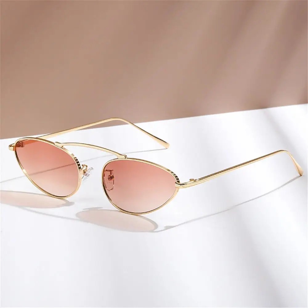 

Fashion Trendy Cat Eye Sunglasses Retro Small Oval Sun Glasses Vintage UV400 Protection Shades for Women & Men
