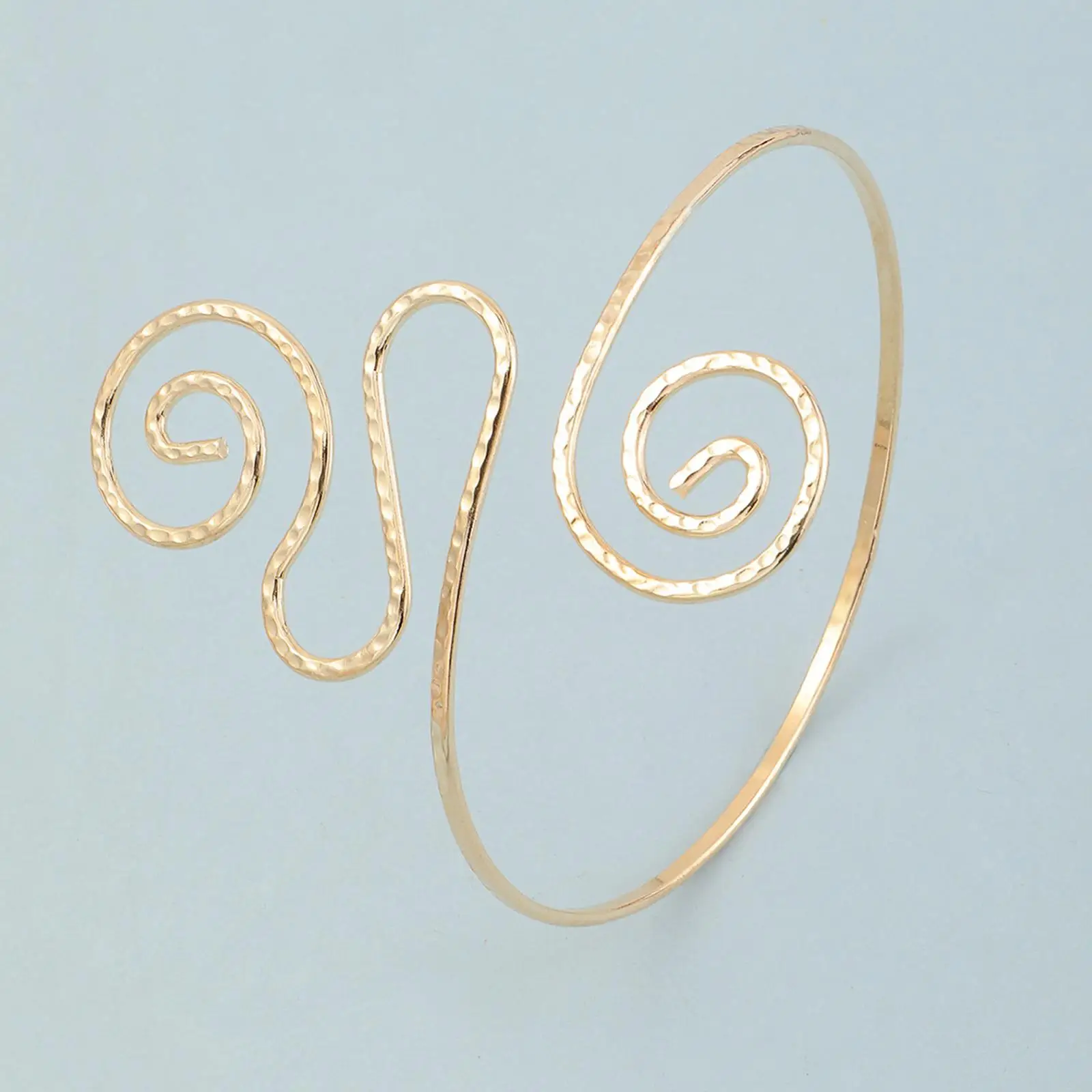 Gold Alloy Arm Cuffs Bangle Upper Arm Bracelet Adjustable Size Bohemian Swirl Armlet Jewelry for Women Gift