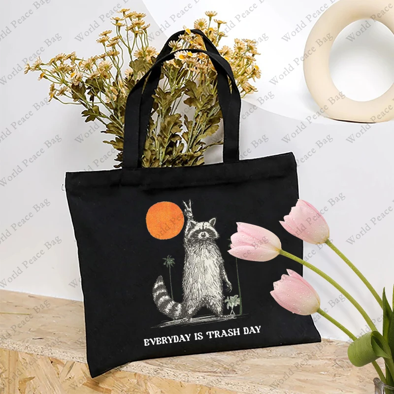 1 pc Everyday Is Trash Day Raccoon patternTote Bag  Canvas Shoulder Bag For Travel Daily Commute Women\'s Reusable Shopping Bag