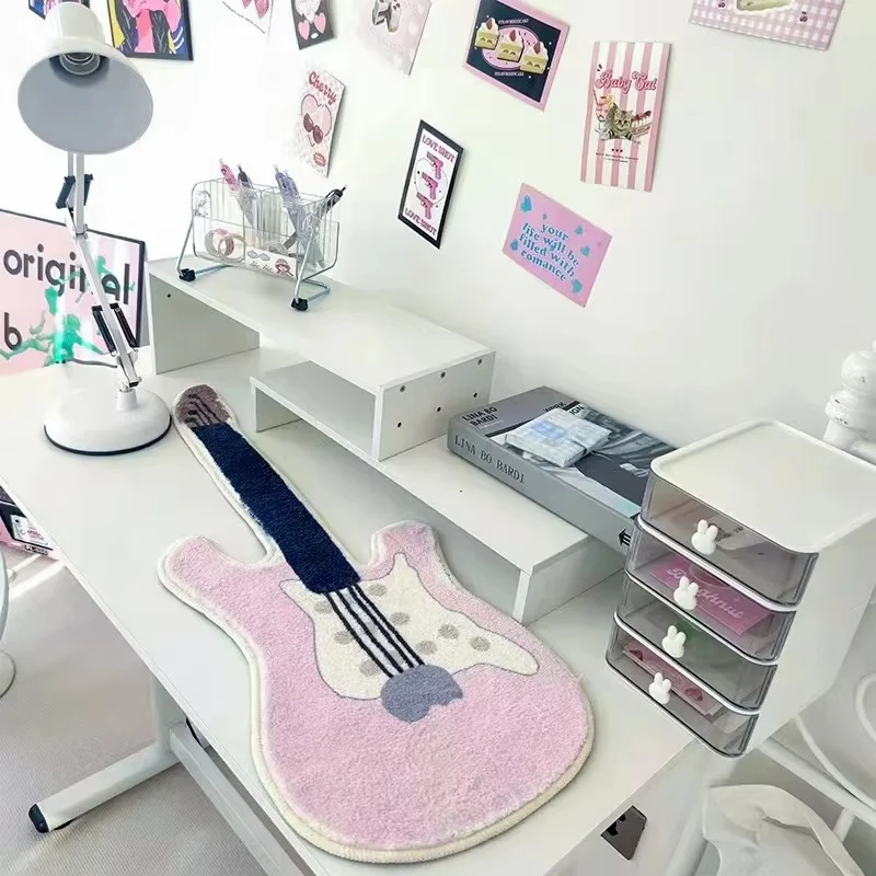 VIKAMA Creative Guitar Shaped  Rug Soft Plush Bedside Carpet Nursery Bedroom Living Room Decorative Area Rug Home Floor Mat