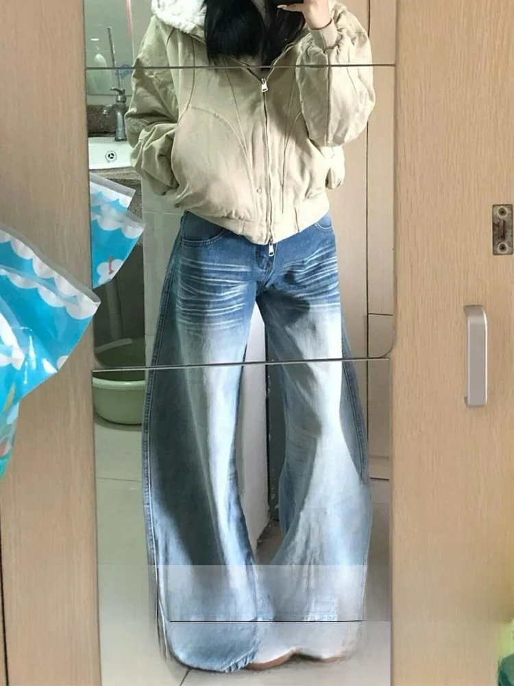 Luźne, szerokie dżinsy damskie w kolorze jasnoniebieskim, idealne na jesień i zimę, nowe, proste spodnie typu tuba.