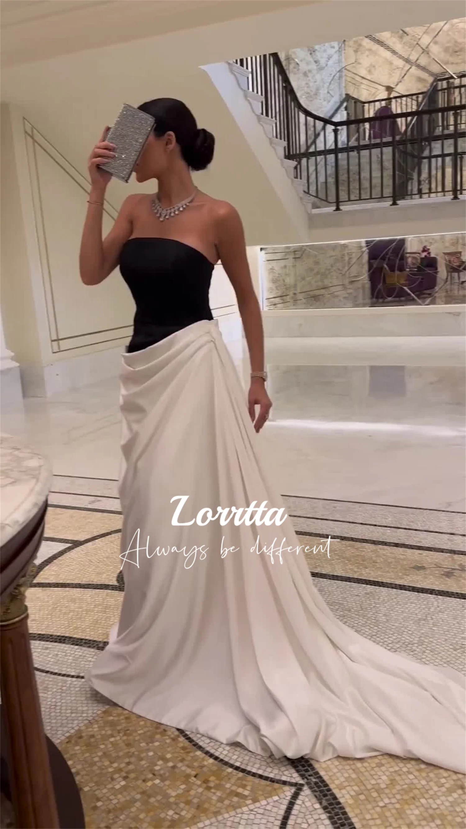 Classic White and Black Evening Gown Strapless Satin Pleated Ball Gown Vestidos De Gala Mujer Customized Largos Vestido Noche