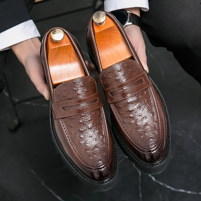 

2025 Men's Chunky Sole Fashion Loafers Height Increase Leather Shoes Comfortable Slip-On Design for Casual & Office Wear