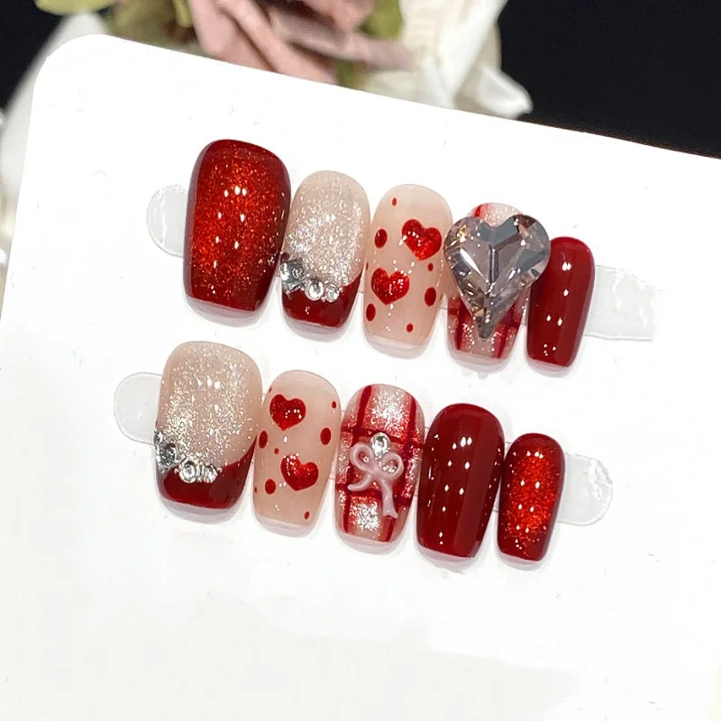 

10PCS Handmade Nails New Year Edition Red Cat's Eye Hand-Painted Plaid Heart Design Press-On Nail Tips Perfect for Gift To Women