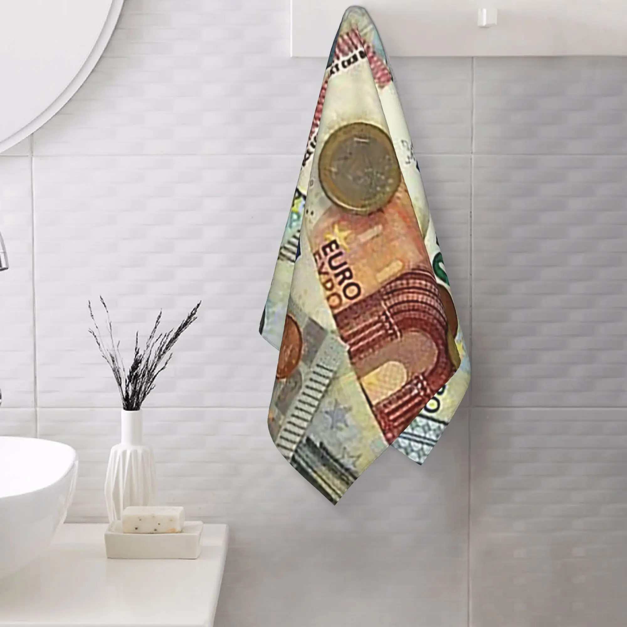 Custom Euro Banknotes and Coins Soft Face Towel Quick Dry Pool Bath Cotton Towels Absorbent