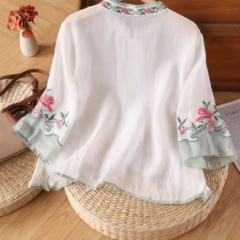 Summer New Color Stand Collar Pan Button Embroidery Spliced Gauze 3/4 Sleeve Fashion Elegant Loose Women's Shirt Blouse B621