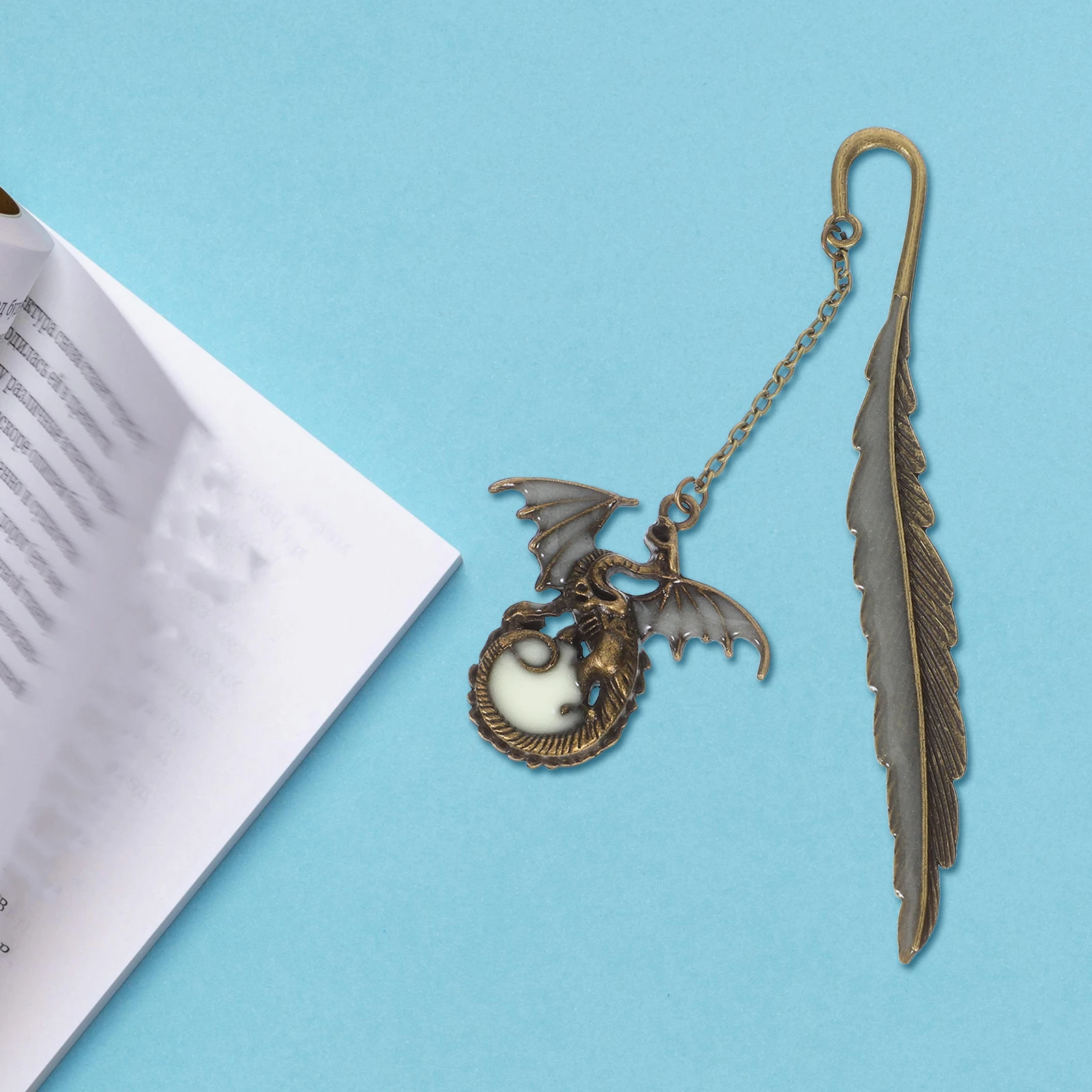 

2pcs Metal Vintage Glow In The Dark Bookmark Chain Pendant Charm Book Markers For Teachers Students Luminous Dragon Star