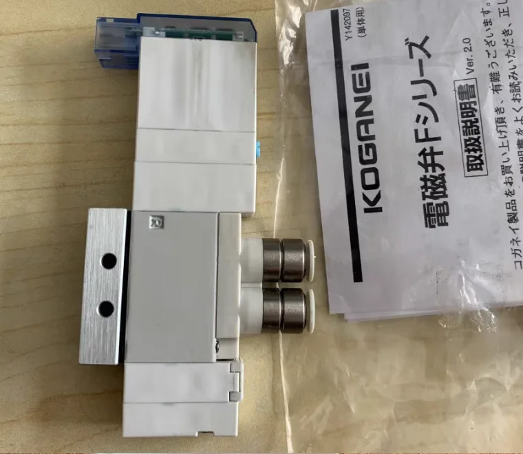 

New KOGANEI solenoid valve A110-4E1-81-PSL