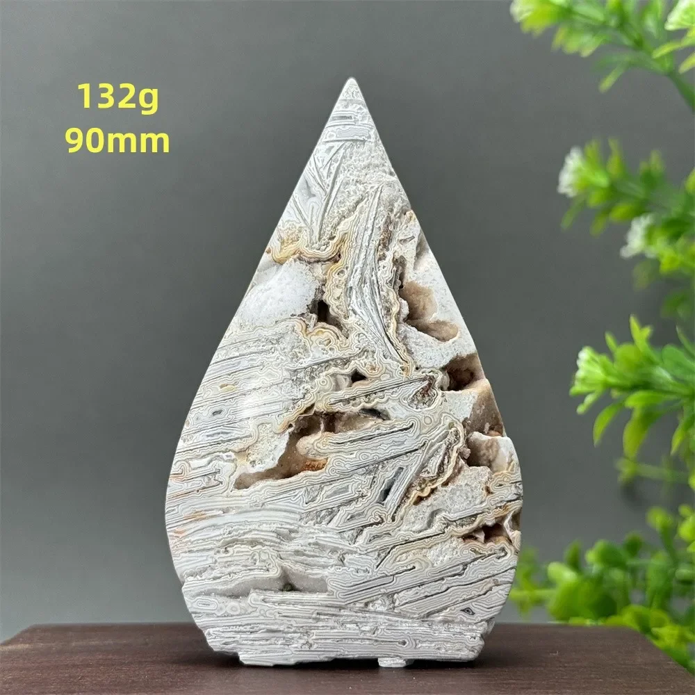 Natural White Agate Lace Geode Free-Form Torch Healing Meditation Aura Witchcraft Sacrificial Energy Home Feng Shui Ornaments