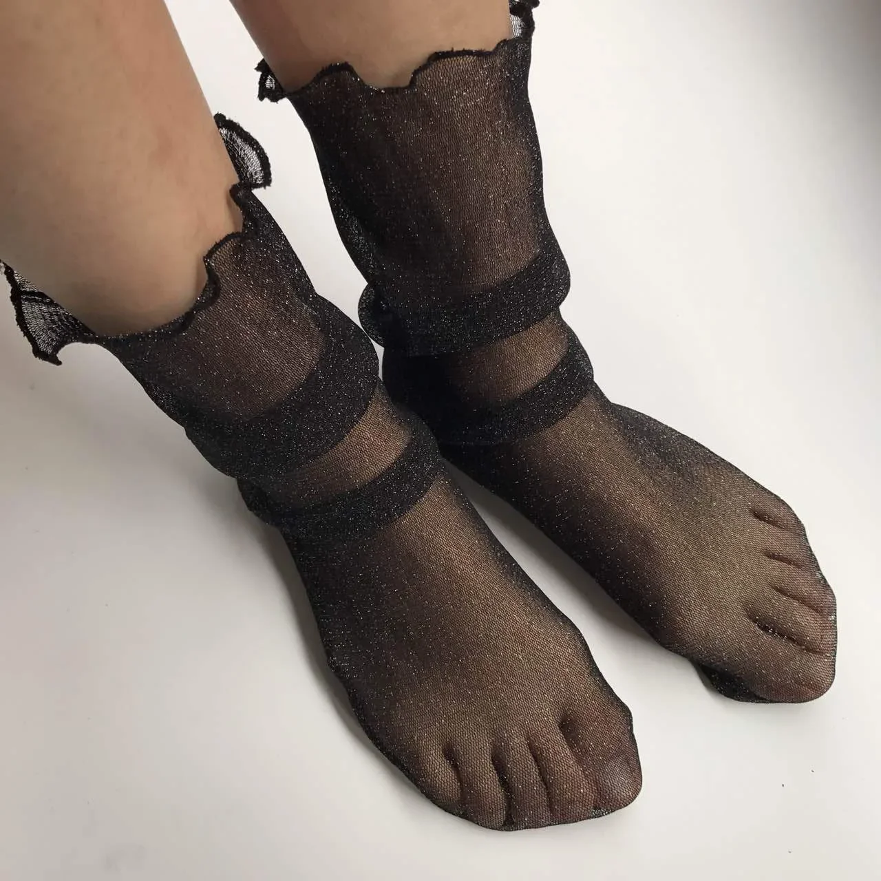 Calcetines de malla para mujer, medias finas de tubo medio, transparentes, transpirables, con encaje, a la moda, para primavera y verano, novedad