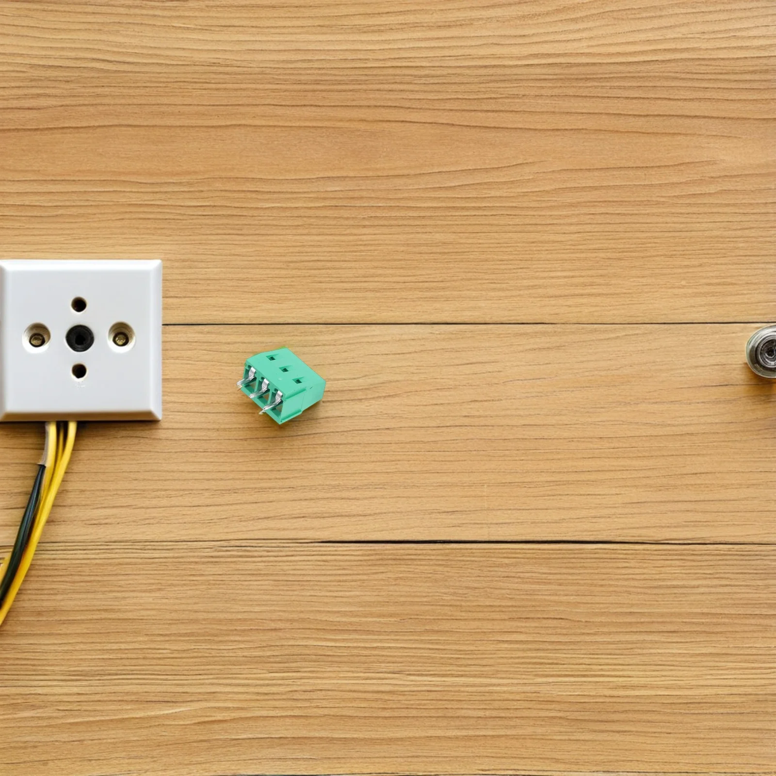 

80Pcs Electrical Terminal Block Connector Screw Type Wire Terminal Blocks for Secure Circuit Connections Insulated Binding Post