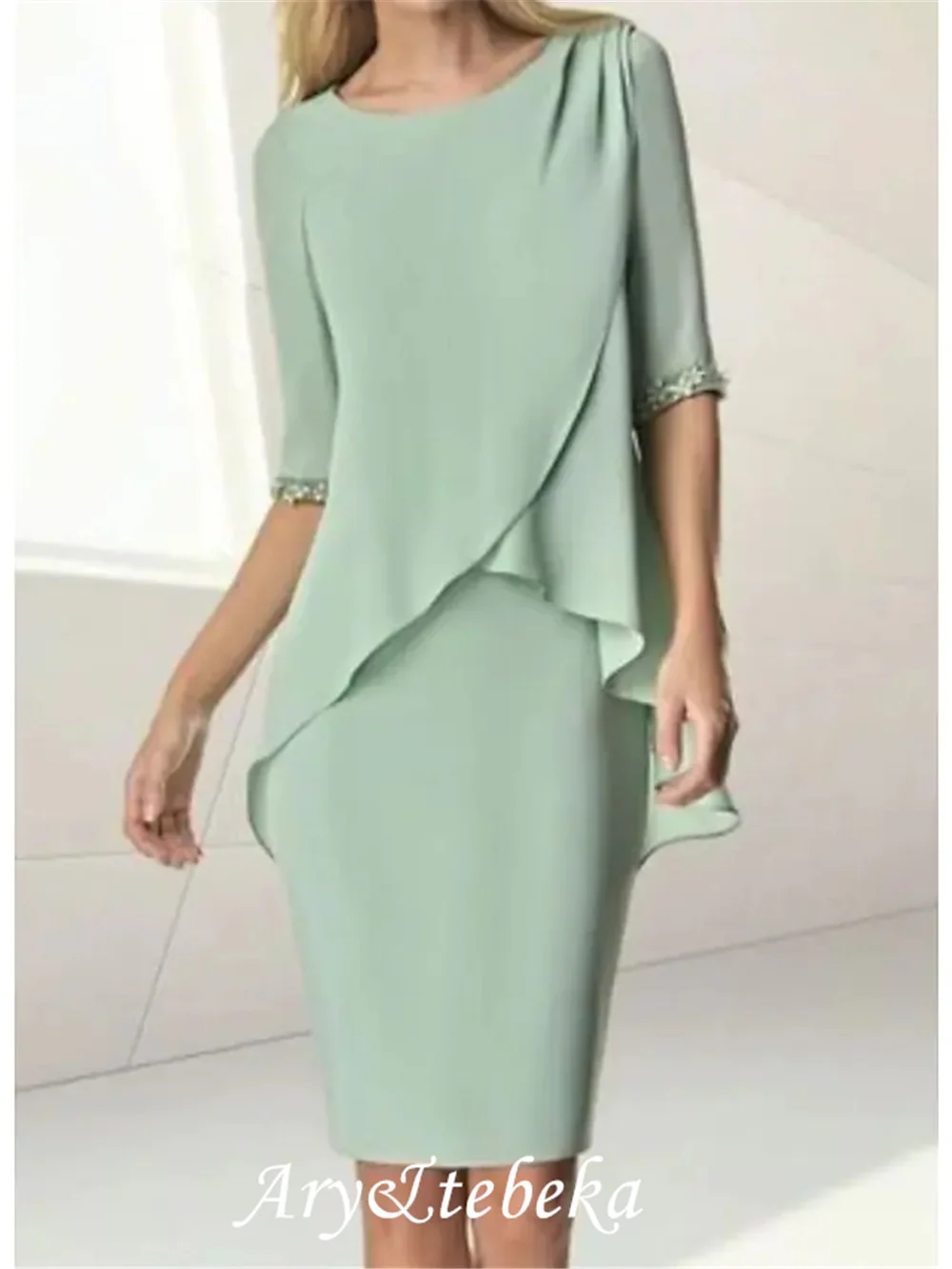 

Sheath / Column Mother of the Bride Dress Elegant Jewel Neck Knee Length Chiffon Half Sleeve with Beading Ruching