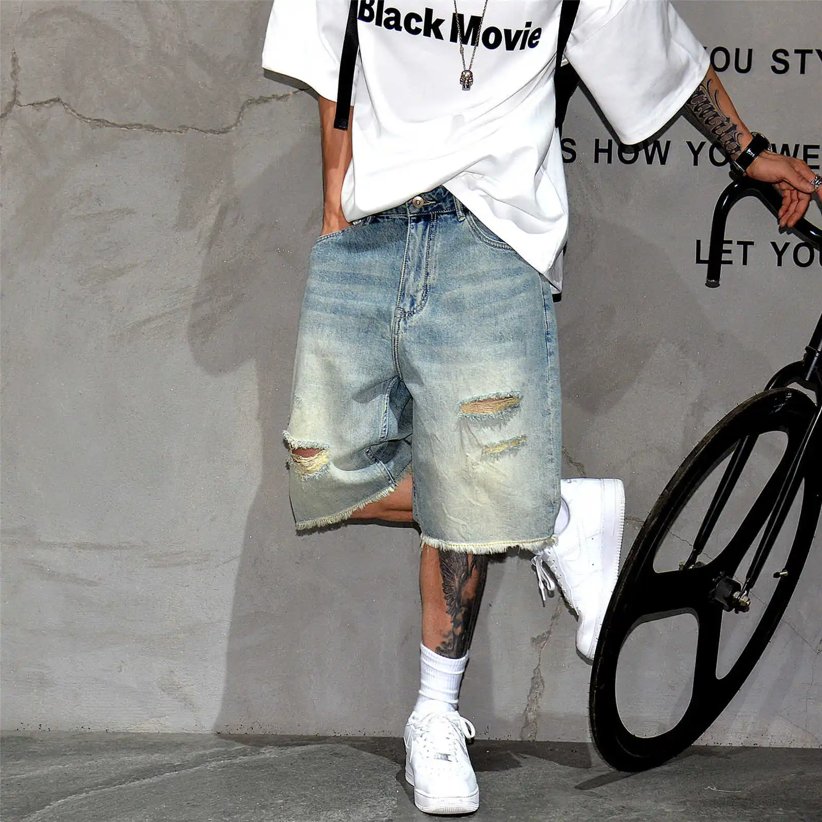 Retro Old Ripped Denim Shorts Men's Summer Trend Loose Straight Rough Edge Five-point Medium Pants