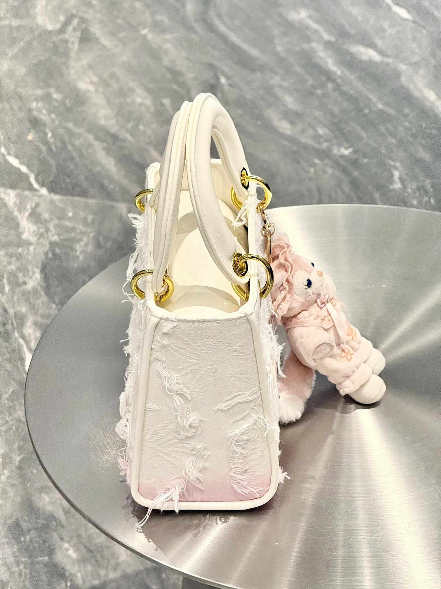 sac-carre-petit-a-pampilles-degrade-rose-mack-jennifer-fashion-2026-–-nouveau-sac-a-main-et-sac-a-bandouliere-pour-femme-style-decontracte-en-cuir-souple