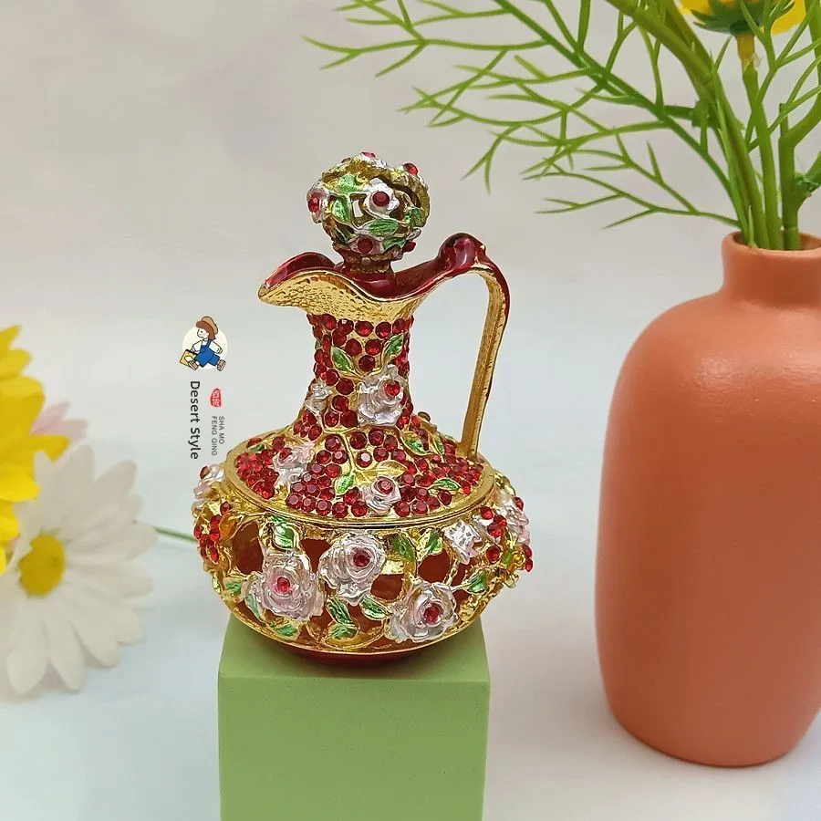 

Enamel Painted Jewelry Box Hollow out Diamond Embedded Tourist Souvenir Display Piece Ethnic Sle Home Decoration