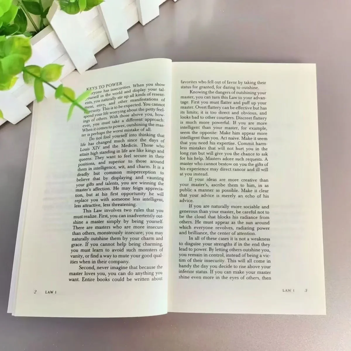 كتاب مختصر 48 لقانون القوة الإنجليزية ، لروبرت جرين ، كتاب اجتماعي وإدوري ، اجتماعي وعلم النفس ، اجتماعي وعلم نفس