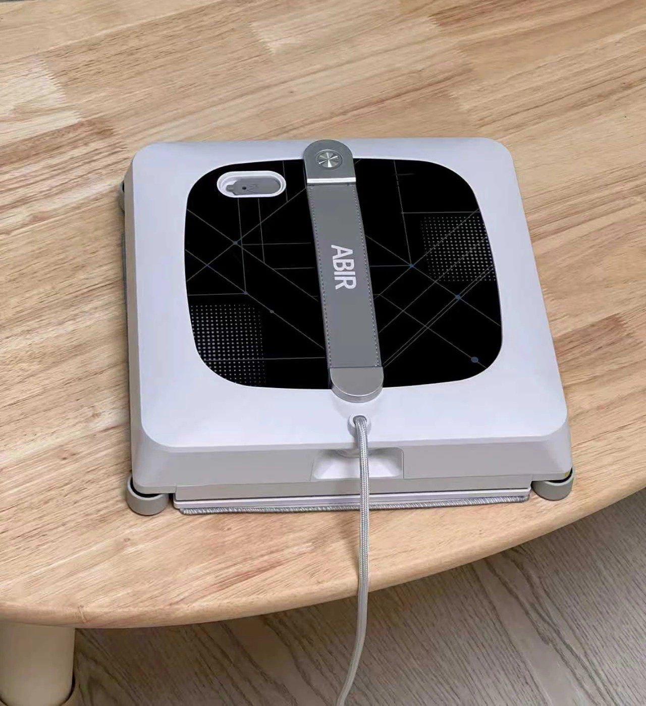 Square Window Cleaning Robot Spray Function High Power Electric Window Glass Cleaner Wiper Remote Control