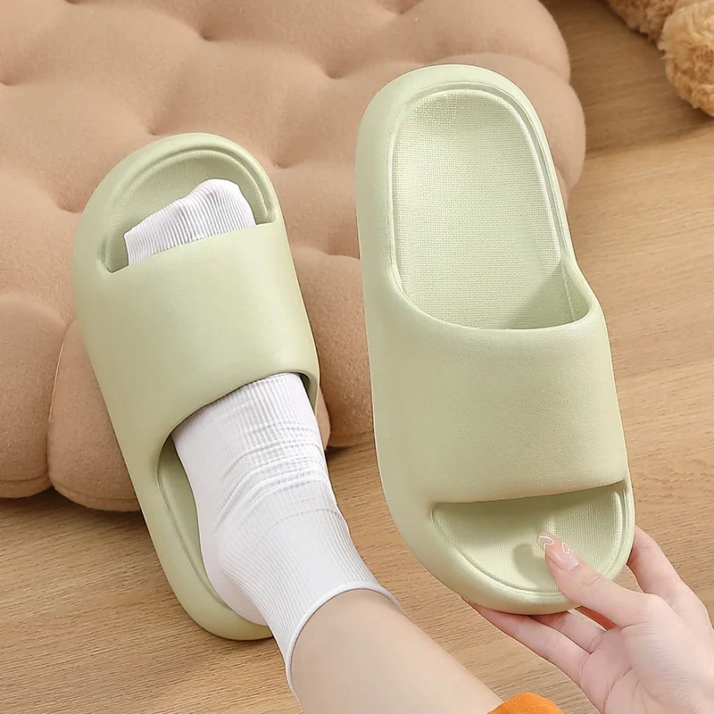 Big Size 48 49 Men Cloud Slippers Summer Beach Sandals EVA Soft Sole Slides Platform Male Women Indoor Bathroom Anti-Slip Shoes