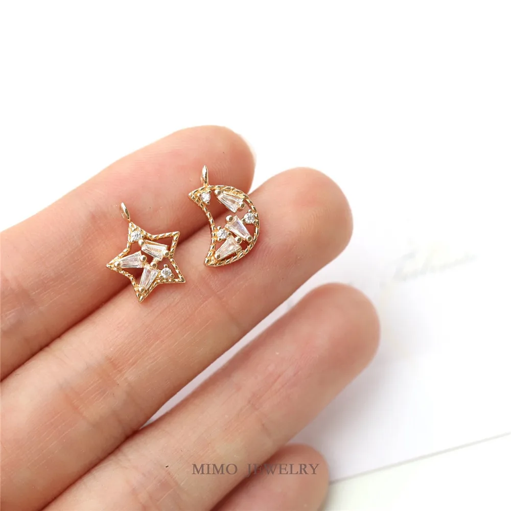 

1PCS Copper Plated with Real Gold, Micro-inlaid and Spliced Hollowed-out Star and Moon Pendant DIY Handcrafted Accessory