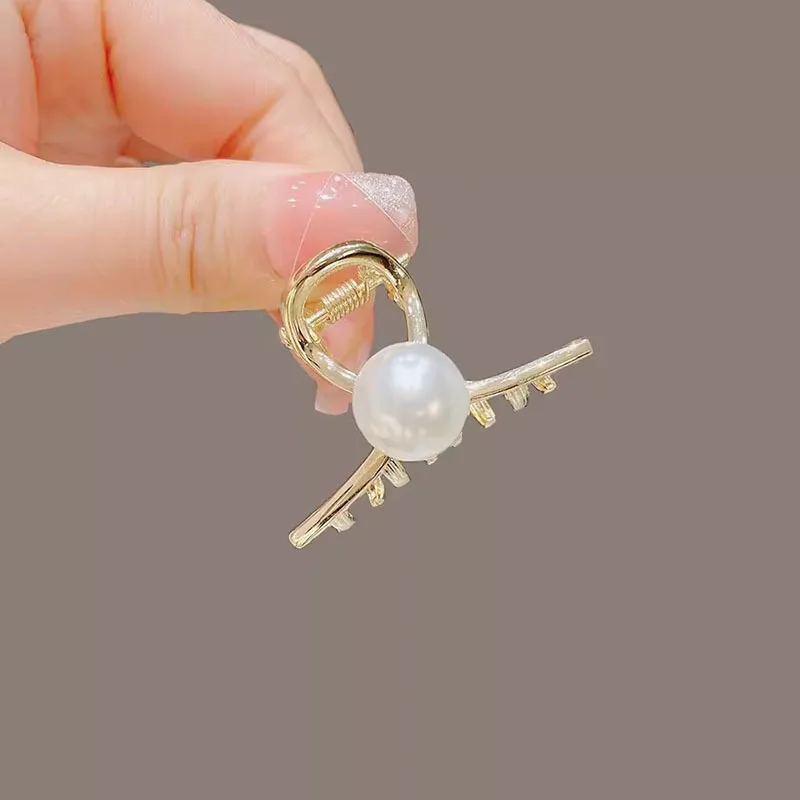 Mini Hair Clip for Women, Sweet and Fresh Pearl Hairpin, Simple Commuting Hairpin Hair Accessories for Girls