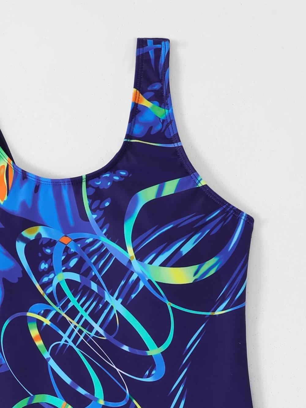 Traje de baño de una pieza estampado 2026 para mujer, estilo conservador, acolchado, sin mangas, para natación y playa