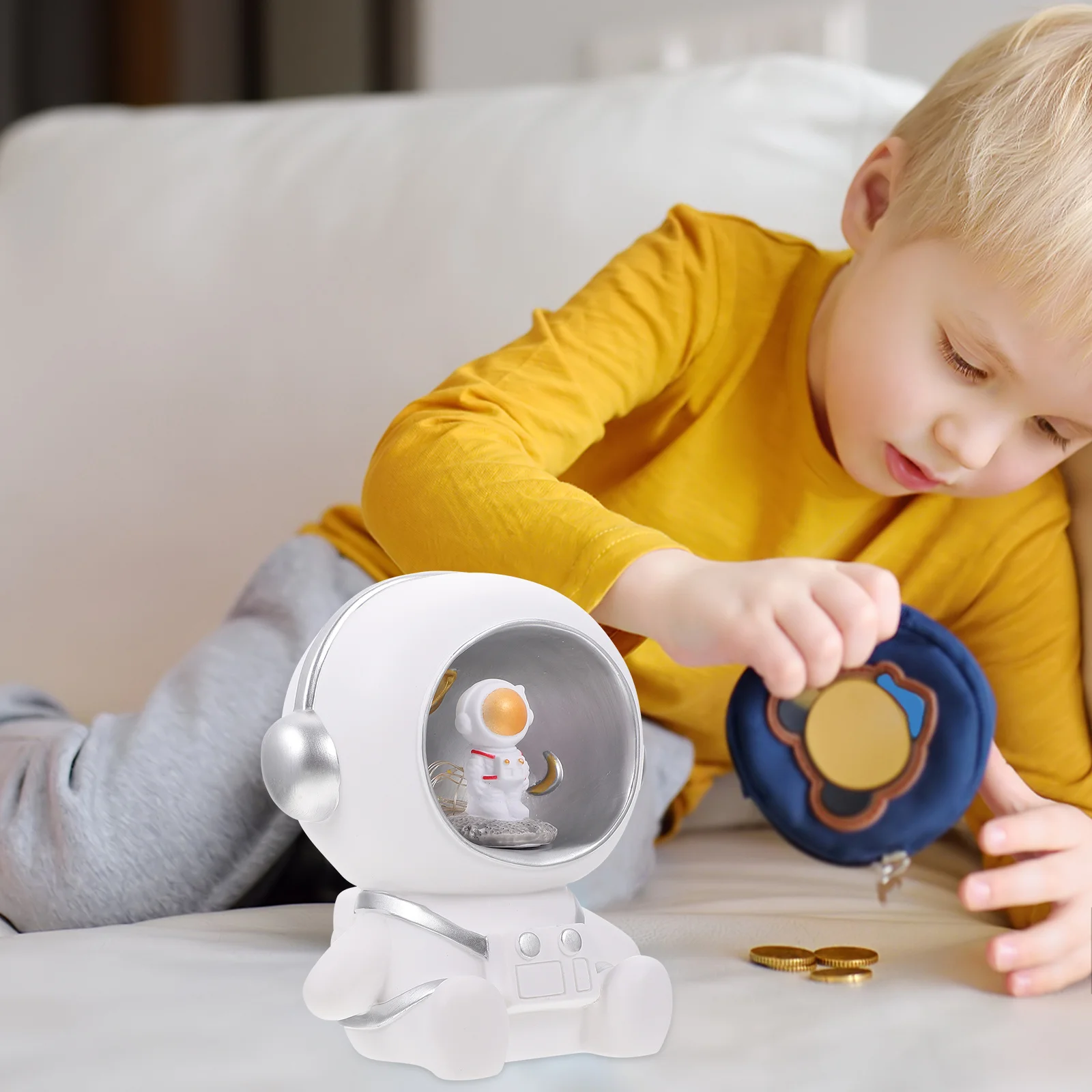 

1Pcs Space Boy Money Saving Pot Night Light Durable Creative Piggy Bank Bedroom Living Room Ornament Space Boy Adorn