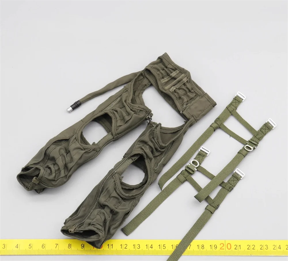 

DID MA80182 US. Solider Piolet Operation Bodysuit with Medals Pressure Pant Belt Luggage Bag For 12" Doll Figure 1/6