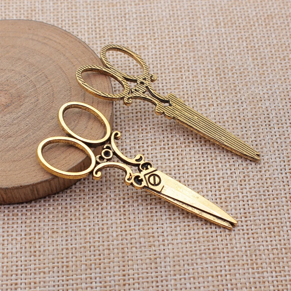 20pcs 61x25mm(2.4x0.98inch) 3 Colors Scissors Charms Vintage Jewelry Making