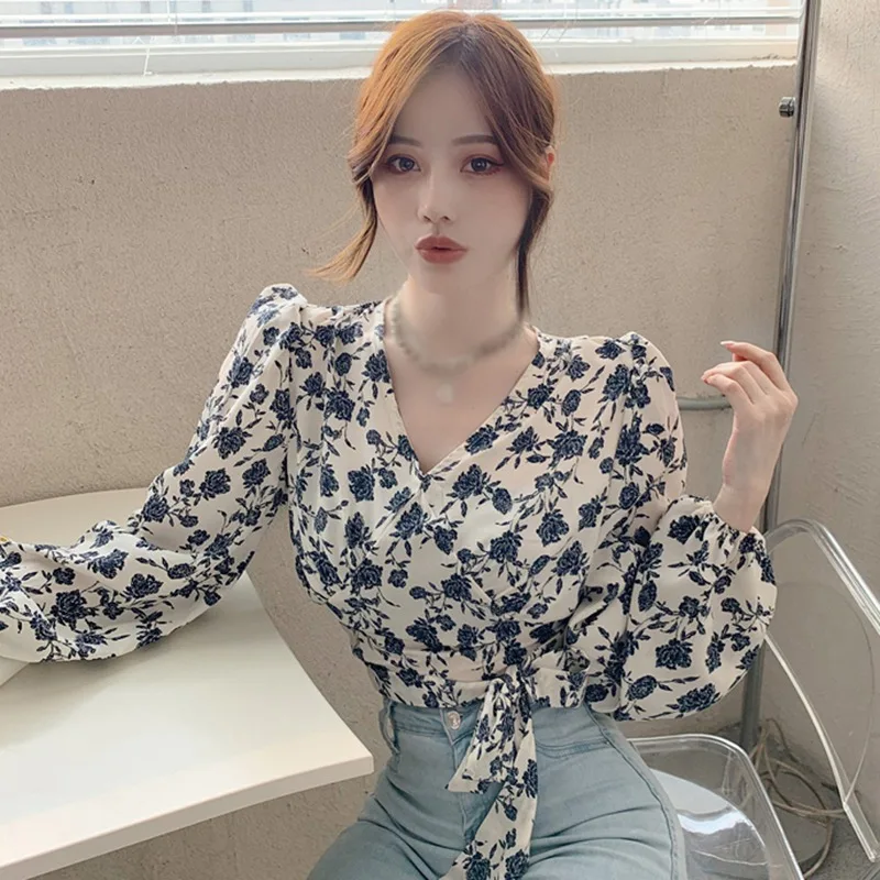 Spring Autumn Women\'s Floral Print Blouse V Neck Sexy Lace Exposed Navel Long Sleeves Chiffon Shirts Tops