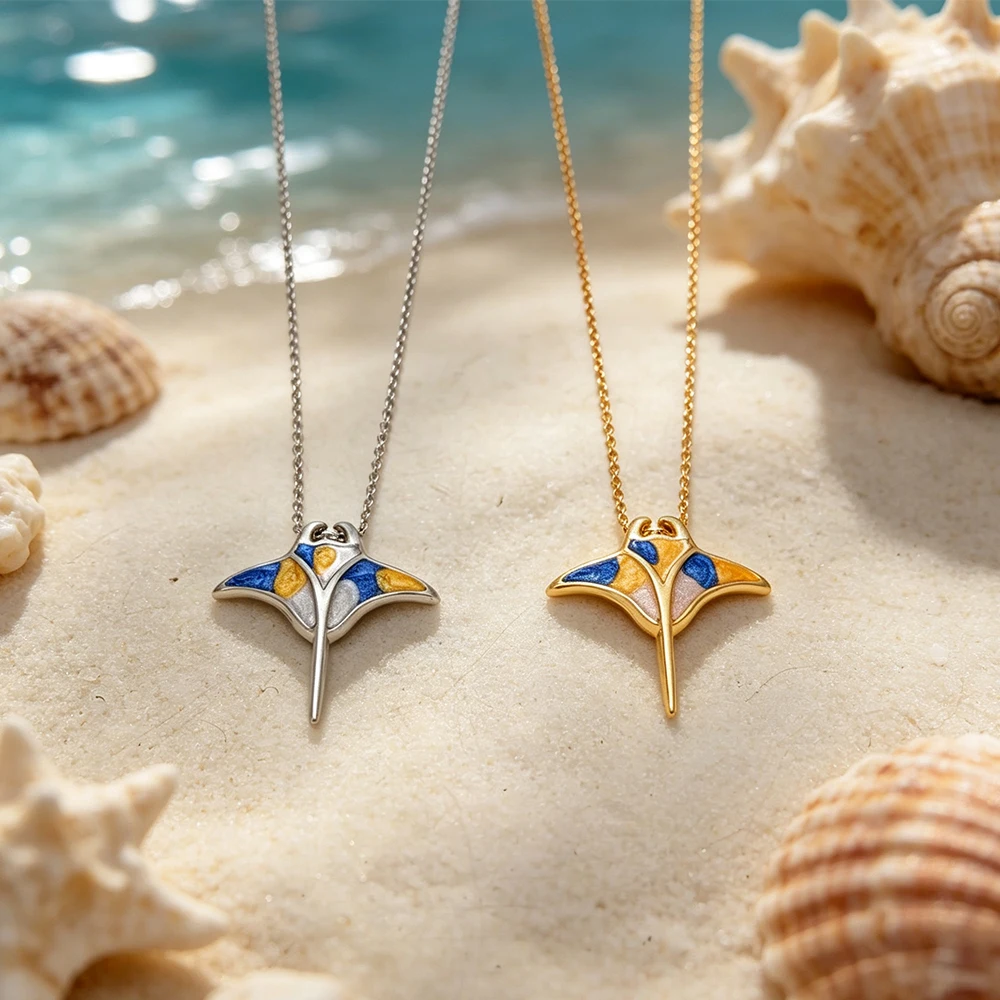Ocean-Style Devil Fish Oil Drop Pendant Necklace, Gold and Silver Dual-Color Niche Clavicle Chain, Simple and Versatile Neck Accessory