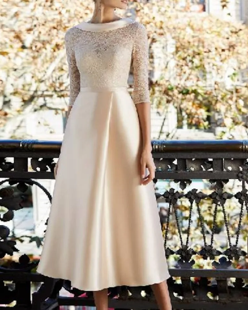 

Champagne Mother of the Bride Dress Elegant Knee Length Lace Satin Half Sleeve Guest Party Gowns Robe De Soiree Vestidos