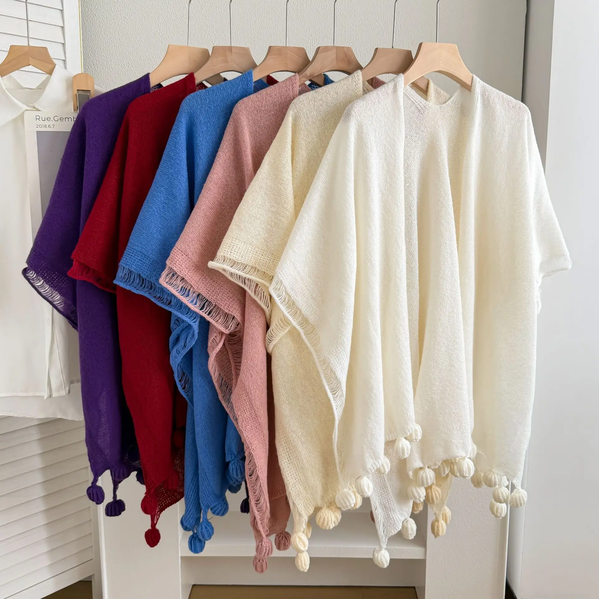 

Cheongsam shawl women's Cloak outdoor outfit 2026 new air-conditioned room office knitted Poncho ethnic style cloak P1