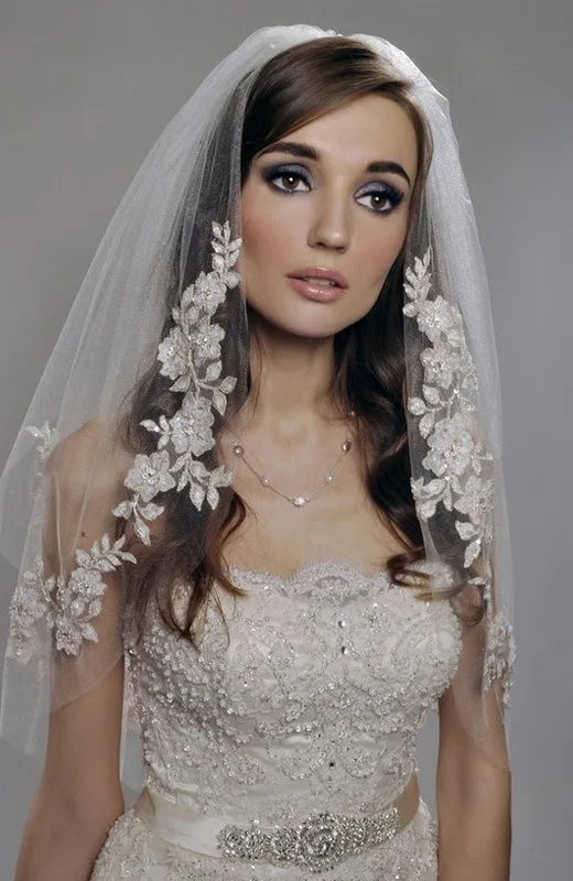 Vintage Wit Ivoor Vrouwen Bruiloft Sluier Parel 2 Lagen Bridal Veil Met Kam Bridal Veil Elleboog Lengte Korte Bruiloft Accessoires