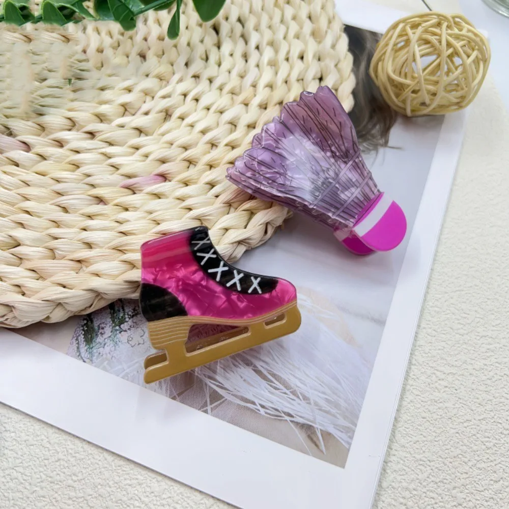 

Fashion Simple Badminton Hair Claw Sports Style PVC Roller Skates Shark Clip Korean Style Geometric Book Shape Hair Clip Party
