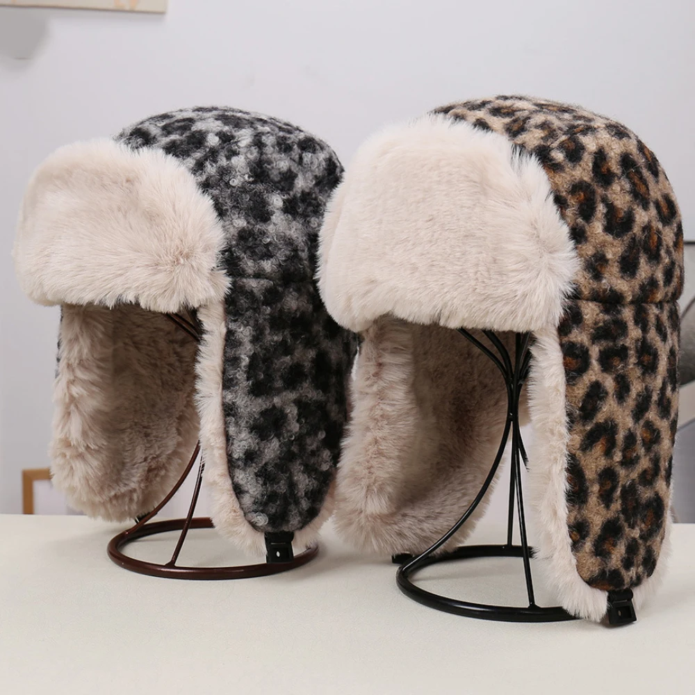 HT4995 الروسية قبعة سميكة الدافئة الشتاء الفراء القبعات للرجال النساء الثلوج التزلج الصياد إيرفلاب قبعة الذكور الإناث أنيق ليوبارد منفذها القبعات