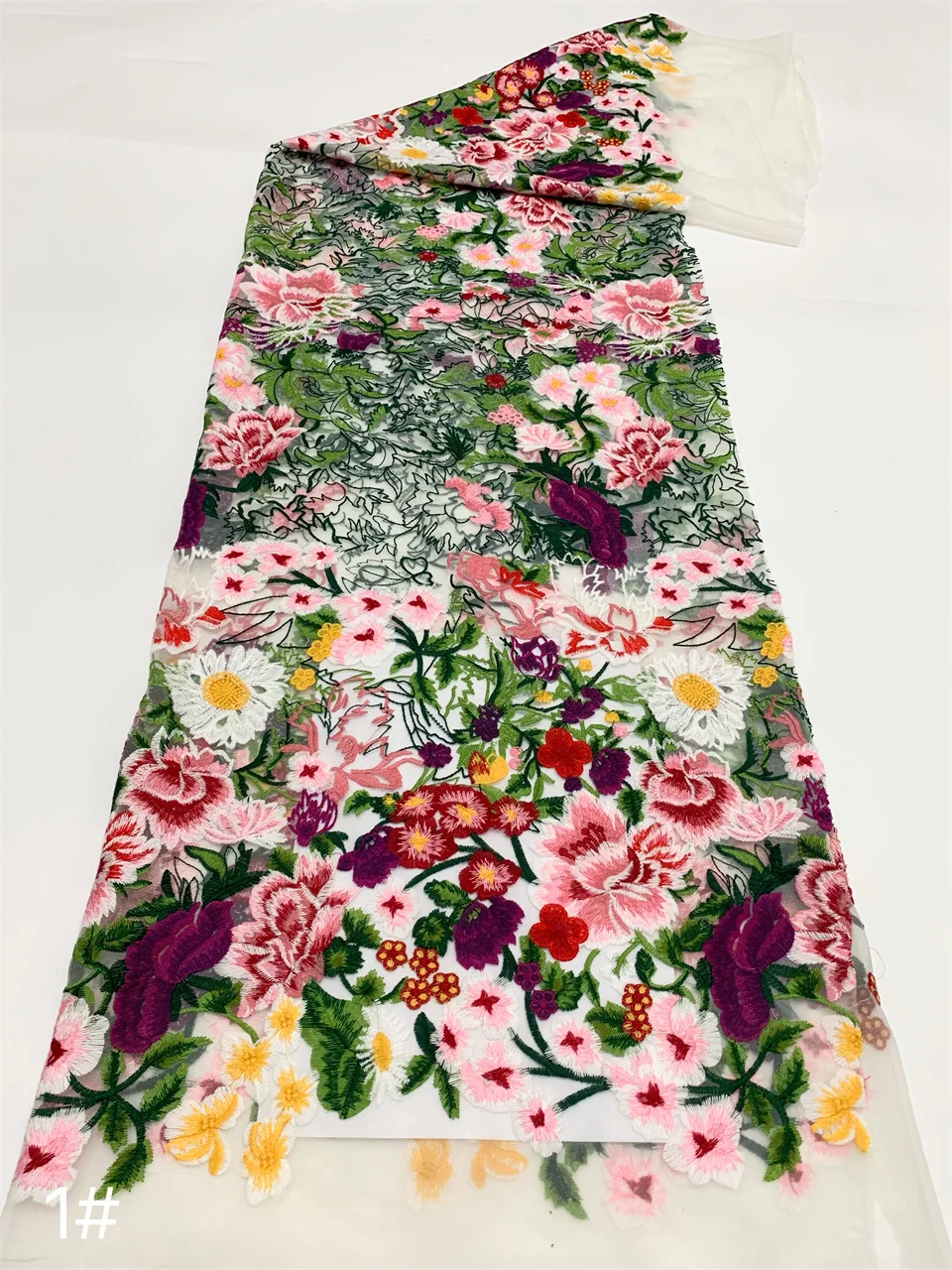 

Nigerian Milk Silk Lace Fabric African Cord Lace Fabric 2025 High Quality Water Soluble Lace Material for Wedding Sewing AHX6253