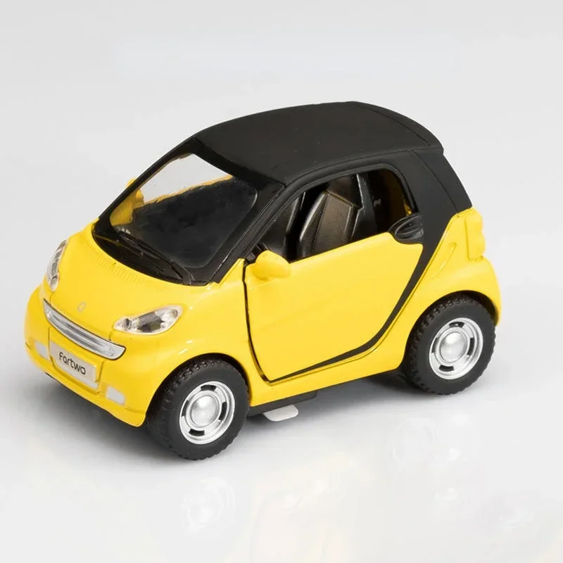 1:36 Smart Fortwo Toy Vehicles Diecast Model Cars-Toy For Children Metal Cars For Brithday Decoration E172