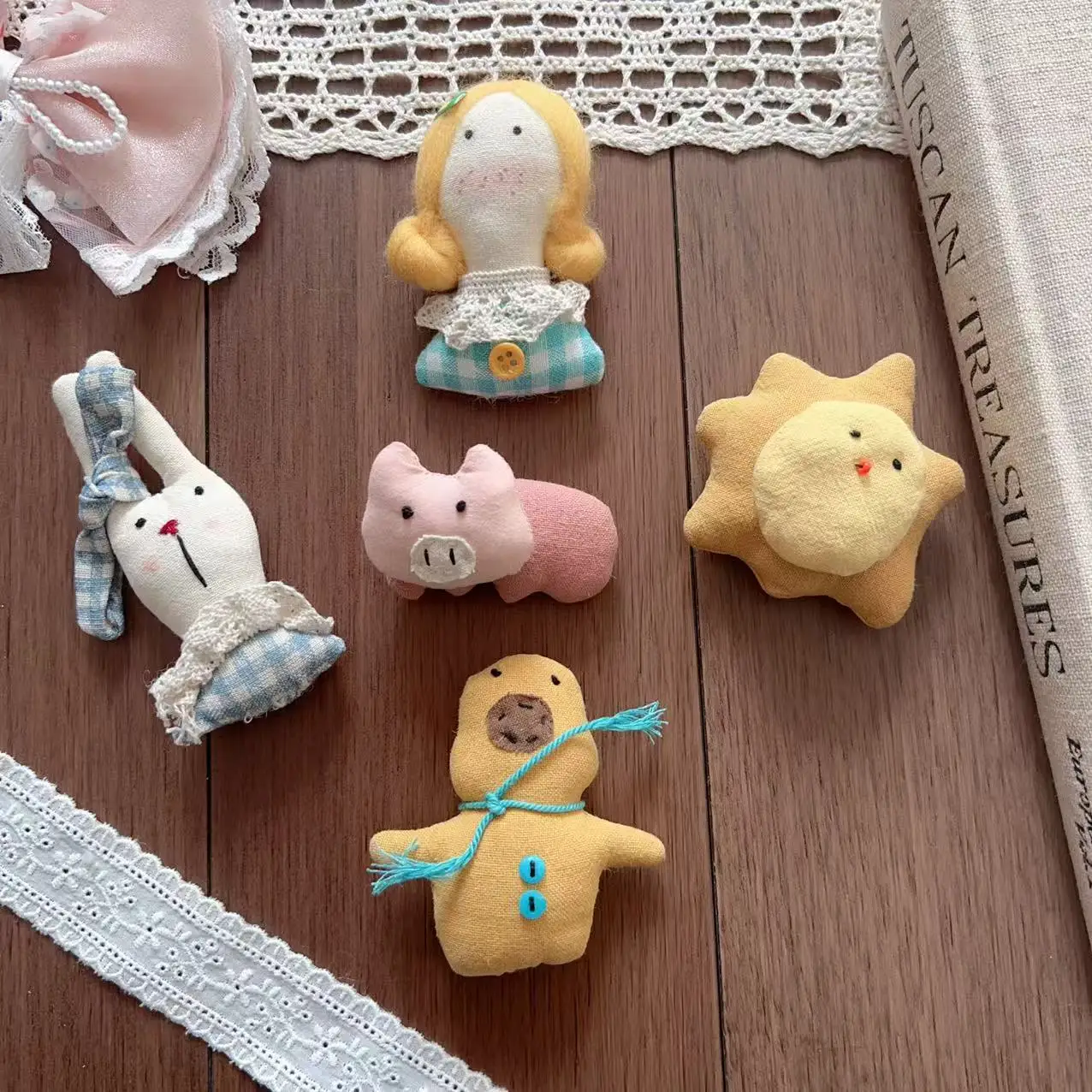 

Handmade Fabric Cartoon Character Doll Accessory Semi Finished Bag Pendant Shoe Sock Keychain Clothing Trim