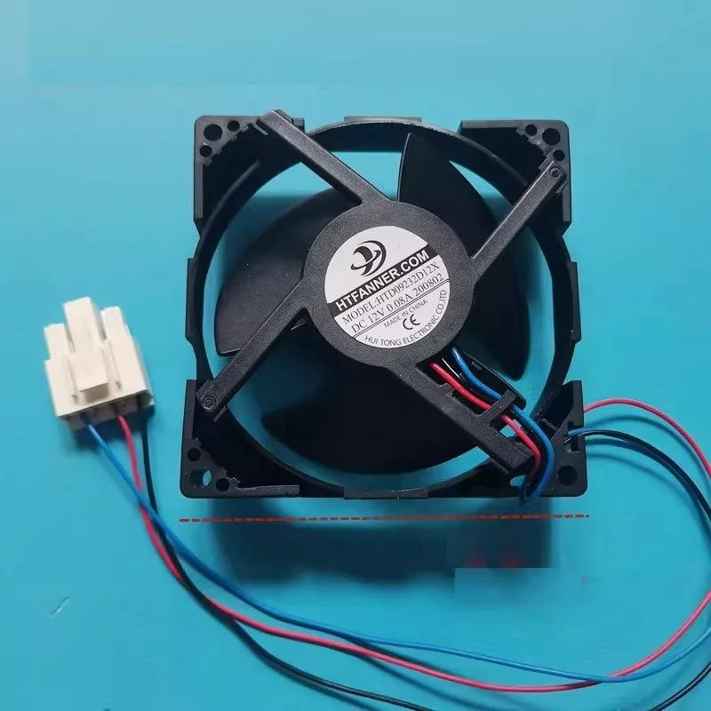 

BCD-182WGL Вентилятор морозильной камеры HTFANNER. HTD0923D12X 12В 0,08А