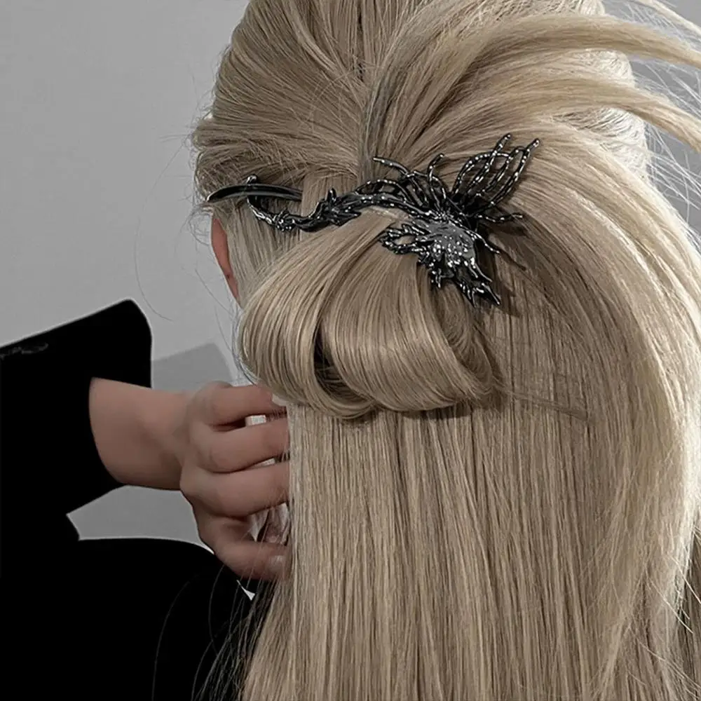 

Elegant Large Size Alloy Hairpin Stylish Design Daily Use Banana Clip Back of Head Plate Word Clip Hair Accessory for Women