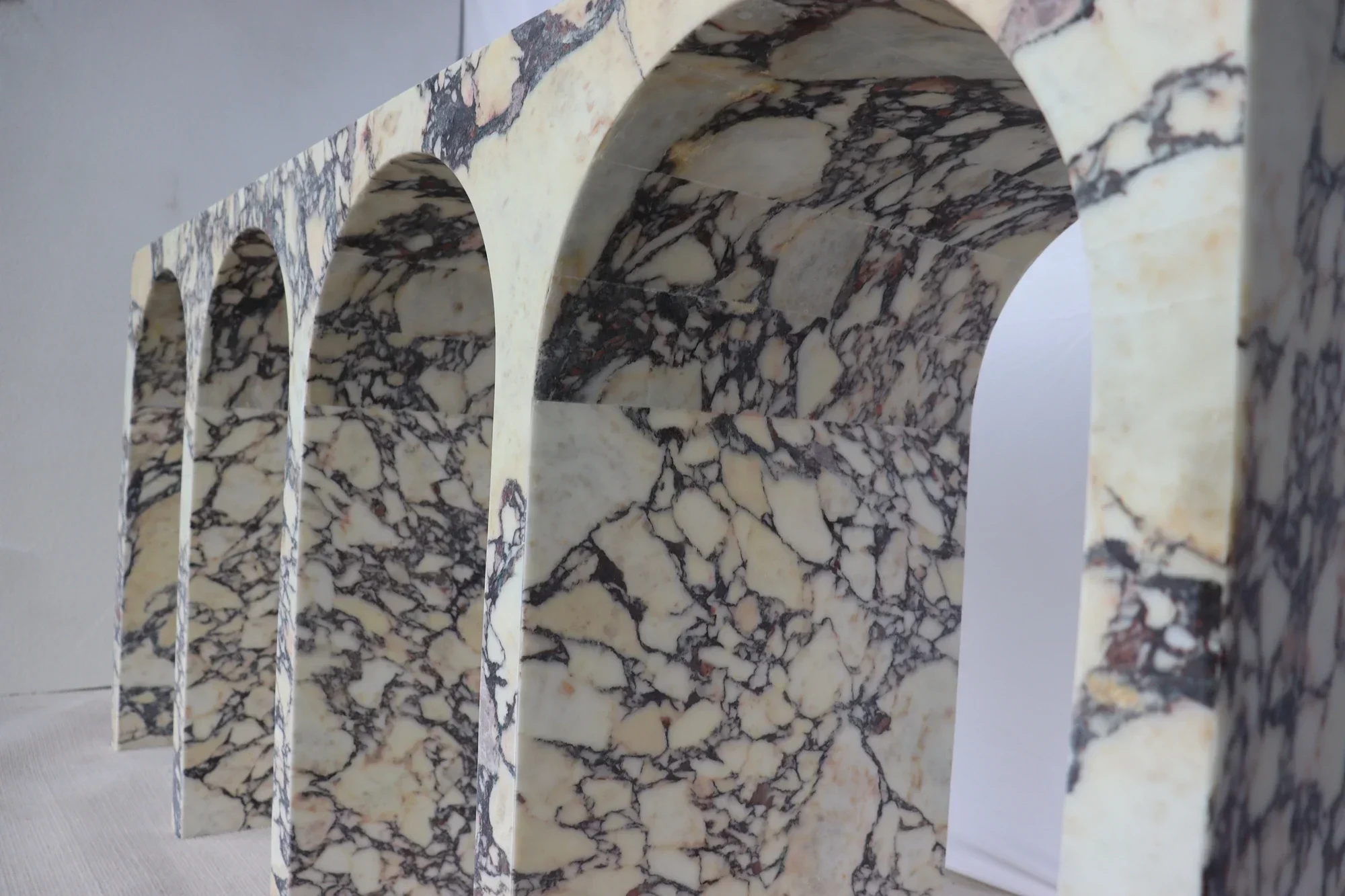 High Quality For Luxury Marble Entrance Table Custom Design Arch Shape Marble Table Marble Console Table On Sale