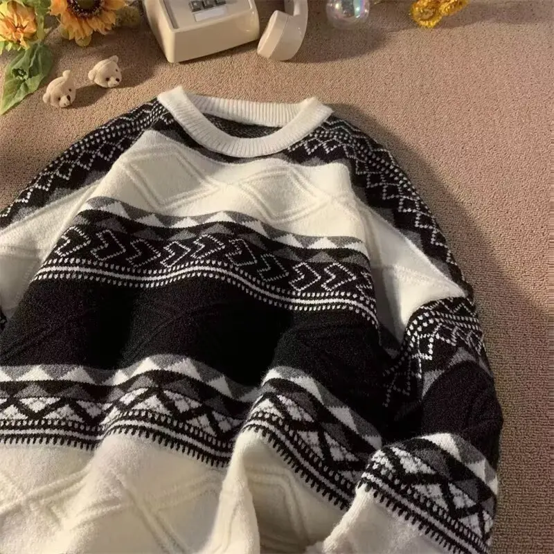 

Осенне-зимний свитер большого размера (8 фунтов) с черно-белыми полосами, мягкий, уютный, в американском стиле, вязаный, для мужчин и...