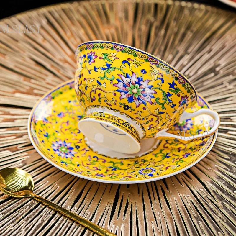 220ml Chinese Floral Bone China Tea Cup Saucer Set Vintage Colorful Porcelain Coffee Cup with Golden Spoon for Afternoon Tea