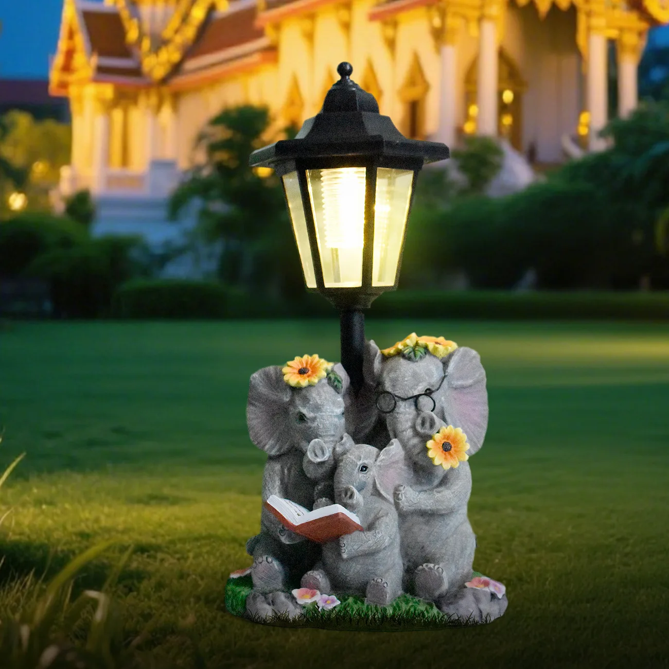 New outdoor garden lawn decoration happy family elephant shape solar garden light resin ornament