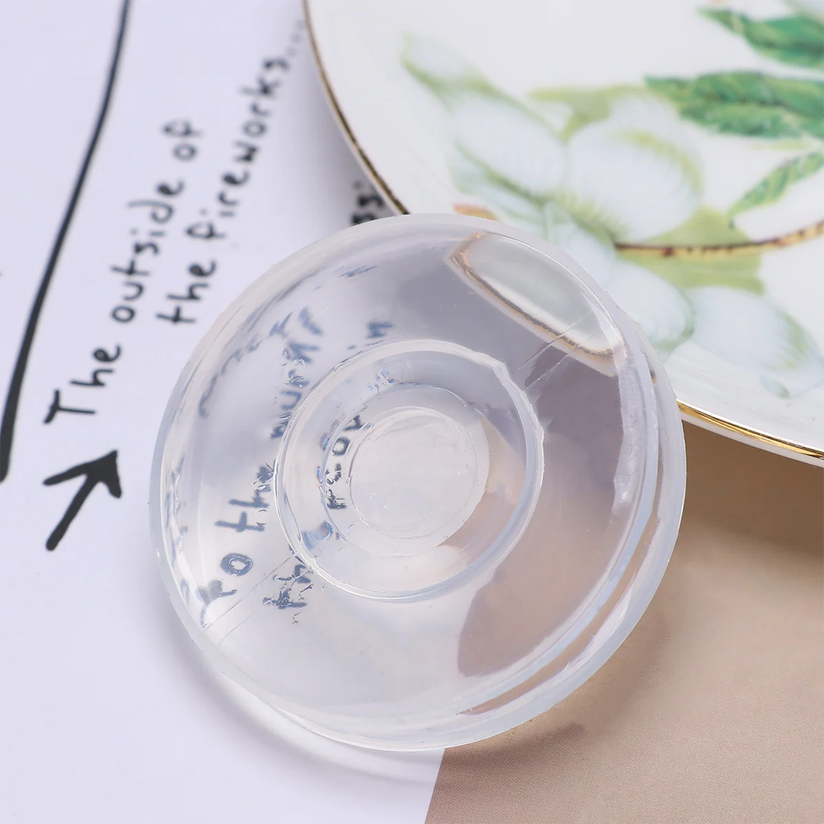 

4Pcs Cable Clips Multi Function Cord Organizer Removable Adhesive Silicone Earphone Cord Wrap Storage Rack Waterproof for Home